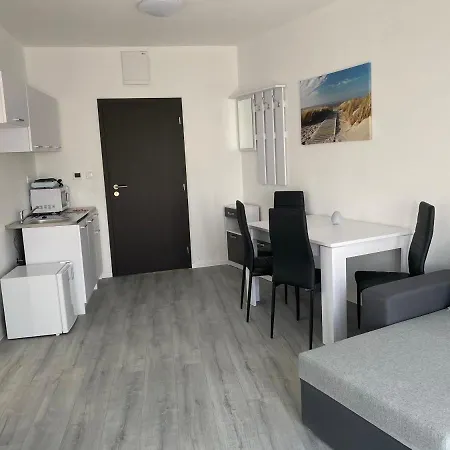 Sun Lakes Apartament *